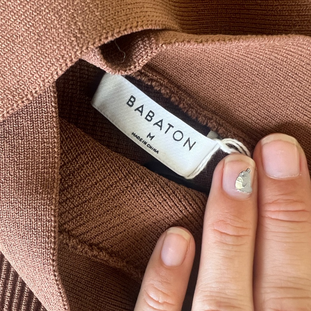 Babaton Chestnut Ribbed Knit Top - Picture 2 of 2
